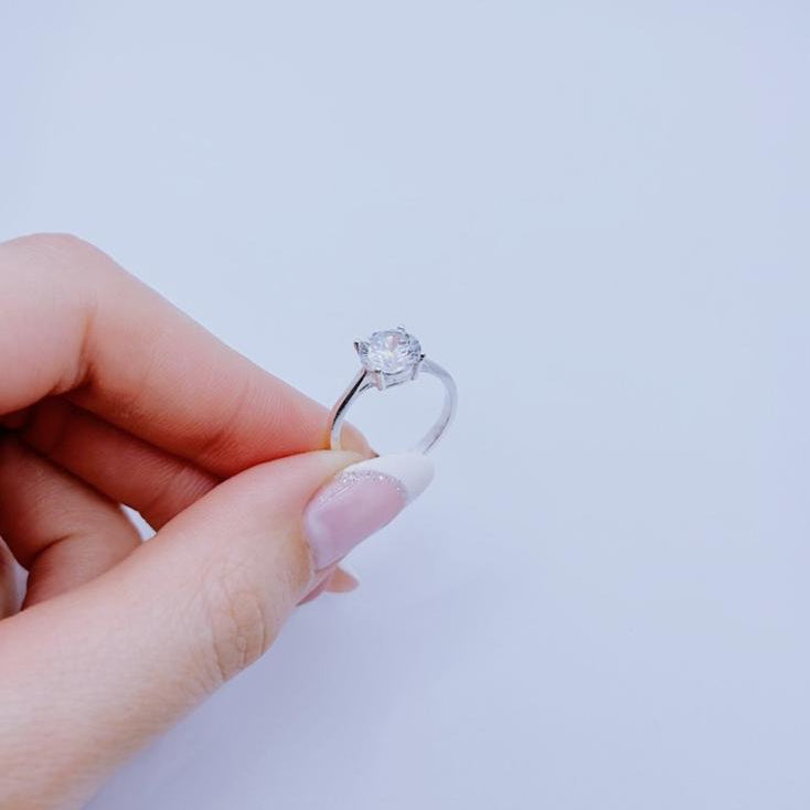 Anel de Prata Solitário