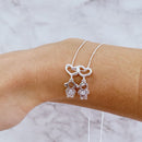 Gargantilha de Prata Crianças Dois Corações Cristal