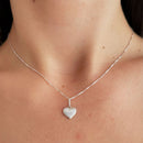 Gargantilha de Prata Coração com Vinco